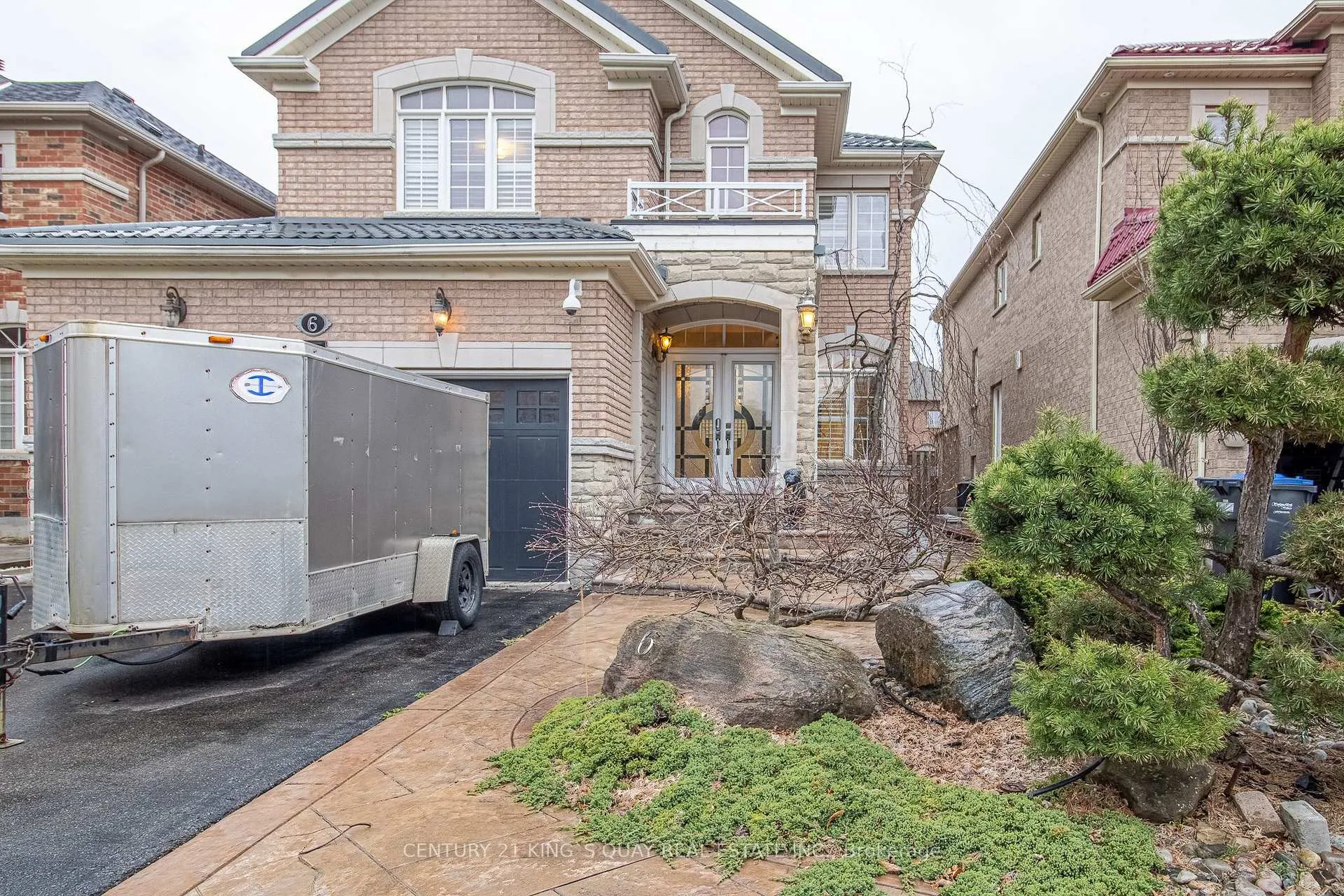 Photo 3 of 6 Messina Avenue, Brampton, Bram West — HOMEH