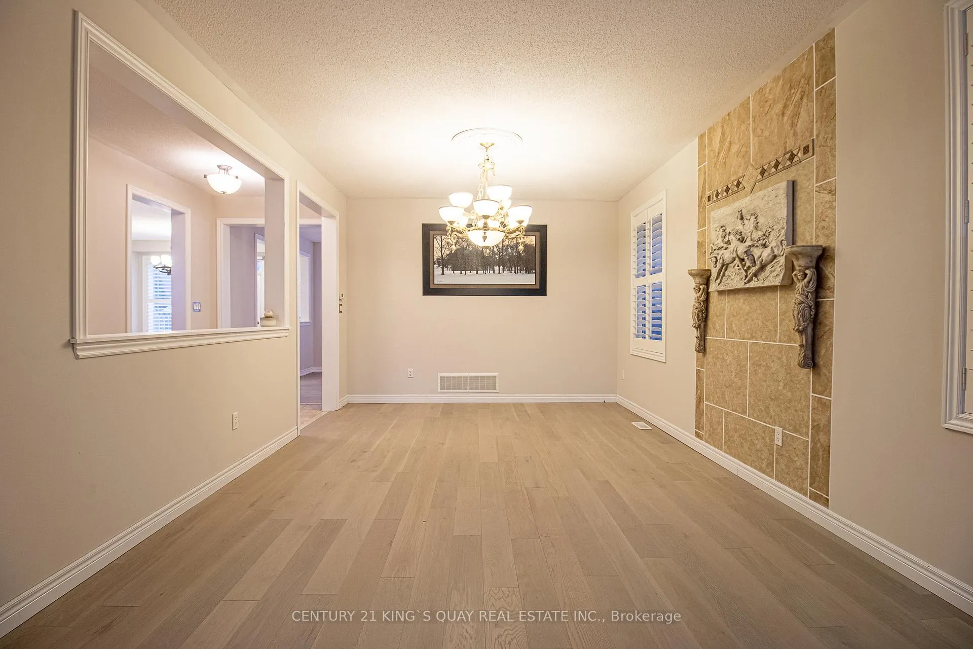 Photo 7 of 6 Messina Avenue, Brampton, Bram West — HOMEH