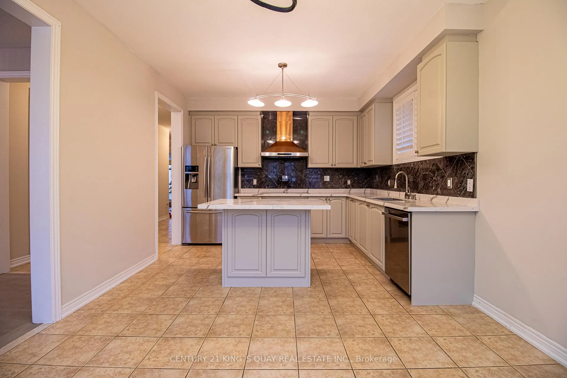Photo 18 of 6 Messina Avenue, Brampton, Bram West — HOMEH