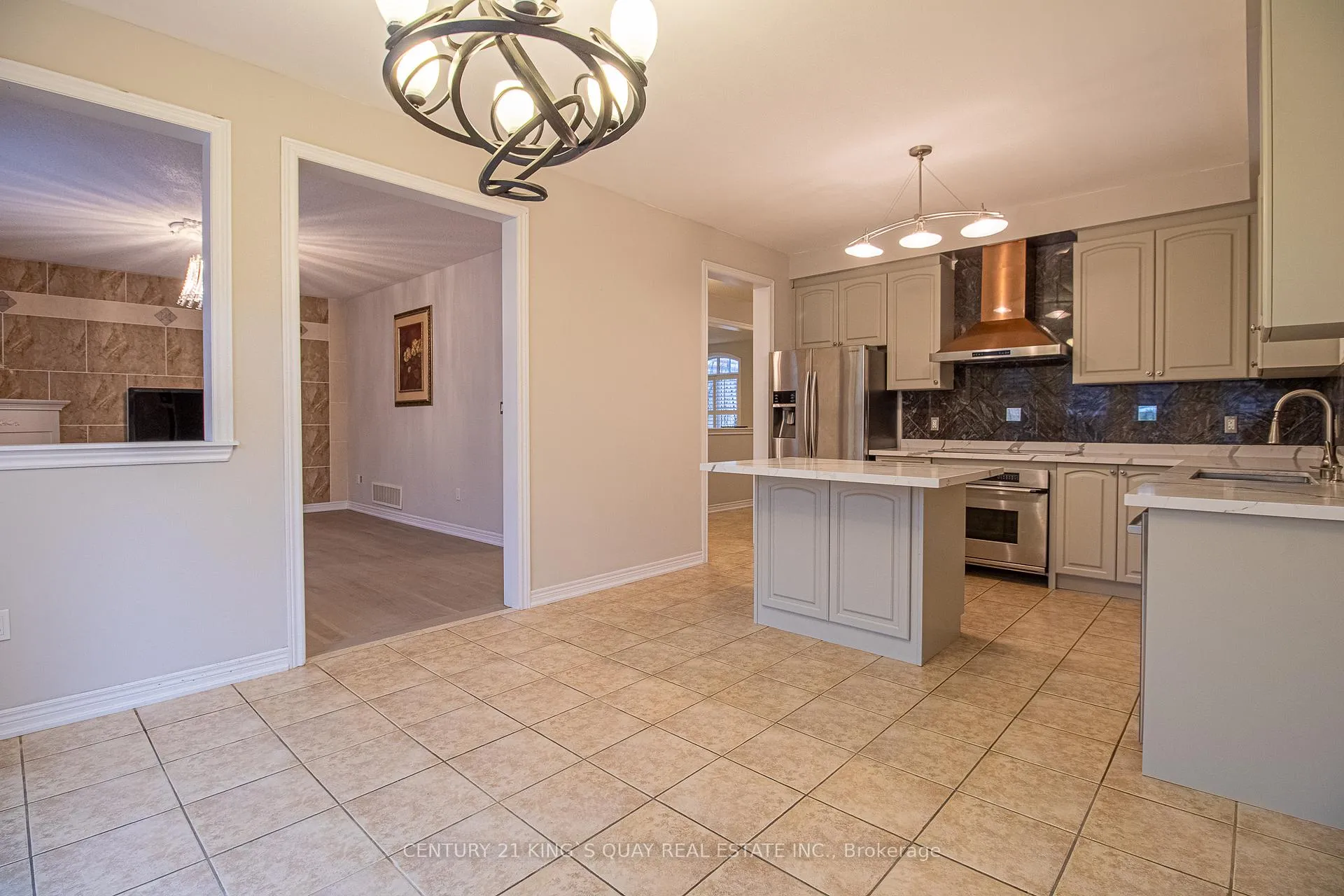 Photo 19 of 6 Messina Avenue, Brampton, Bram West — HOMEH