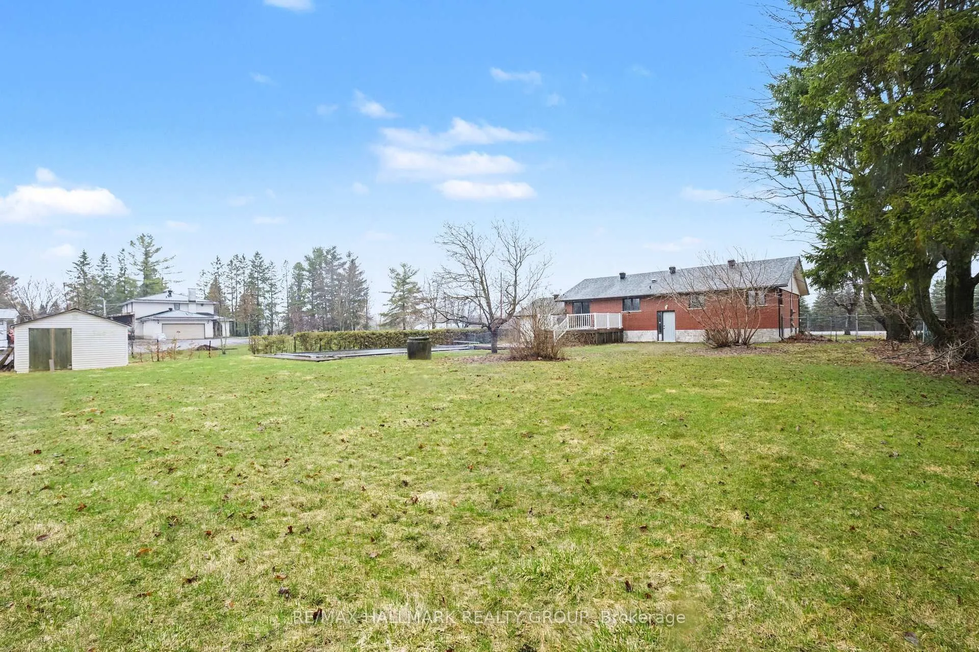 Photo 26 of 4827 Anderson Road, Ottawa, Carlsbad Springs — HOMEH