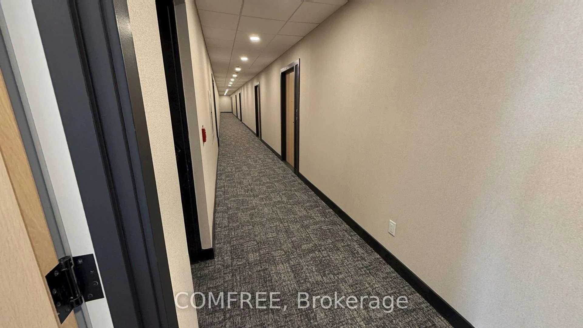 Photo 23 of Unit 622, 31 Huron Street, Collingwood — HOMEH