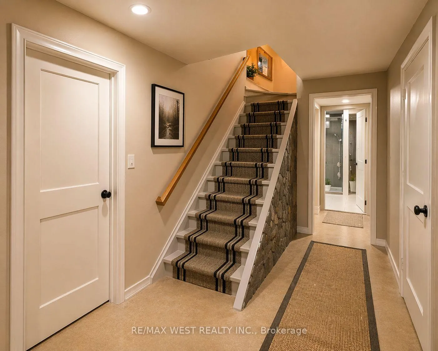 Photo 32 of 2314 Crystal Beach Road, Innisfil, Alcona — HOMEH