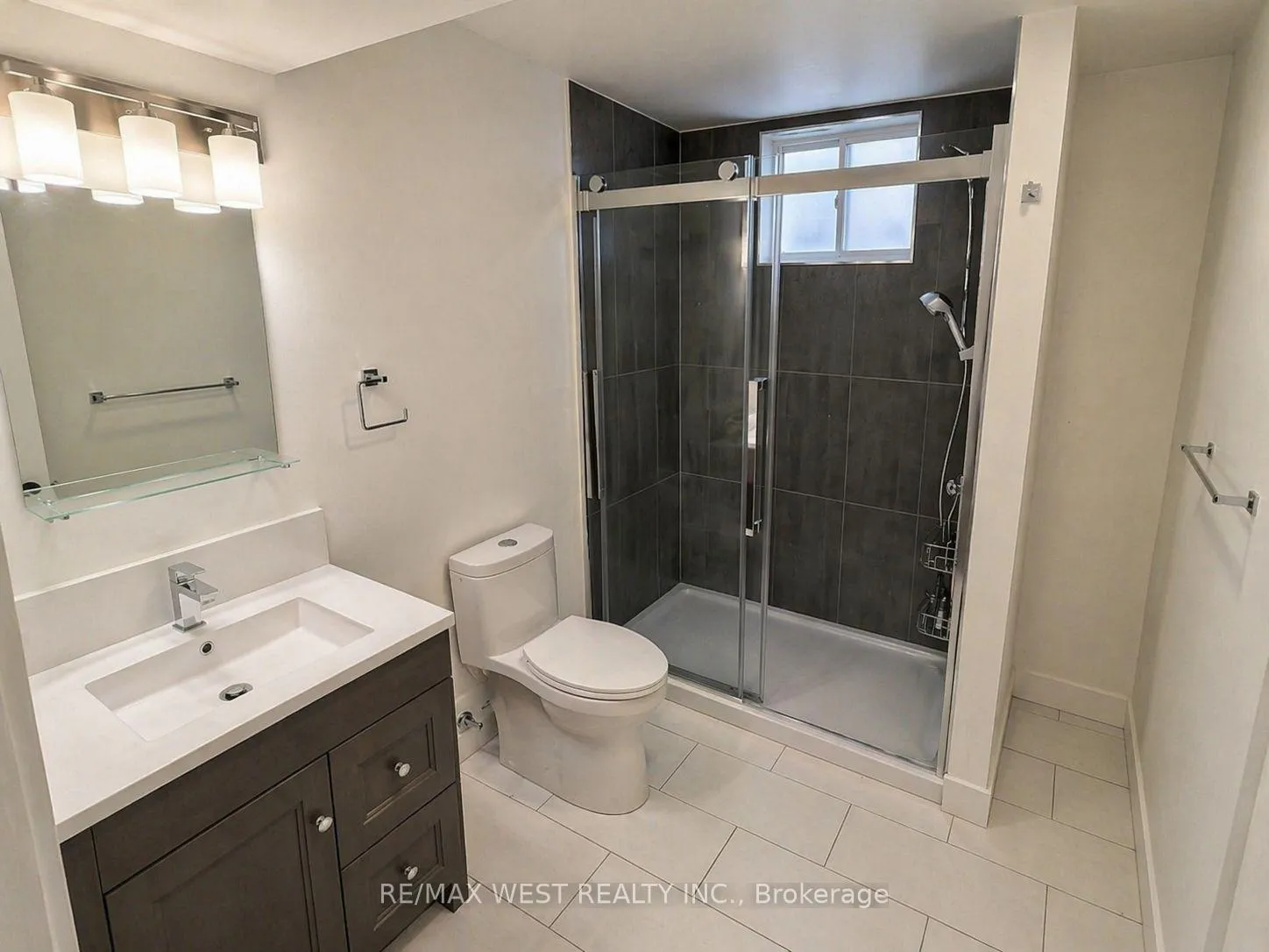Photo 37 of 2314 Crystal Beach Road, Innisfil, Alcona — HOMEH