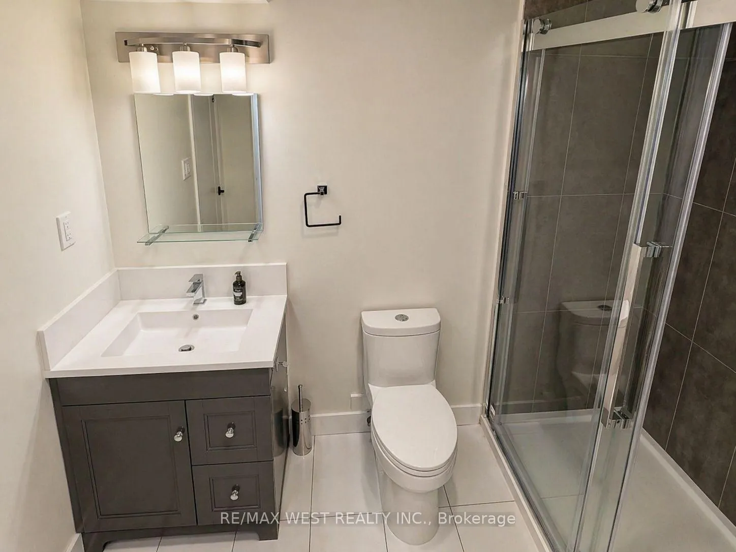 Photo 38 of 2314 Crystal Beach Road, Innisfil, Alcona — HOMEH