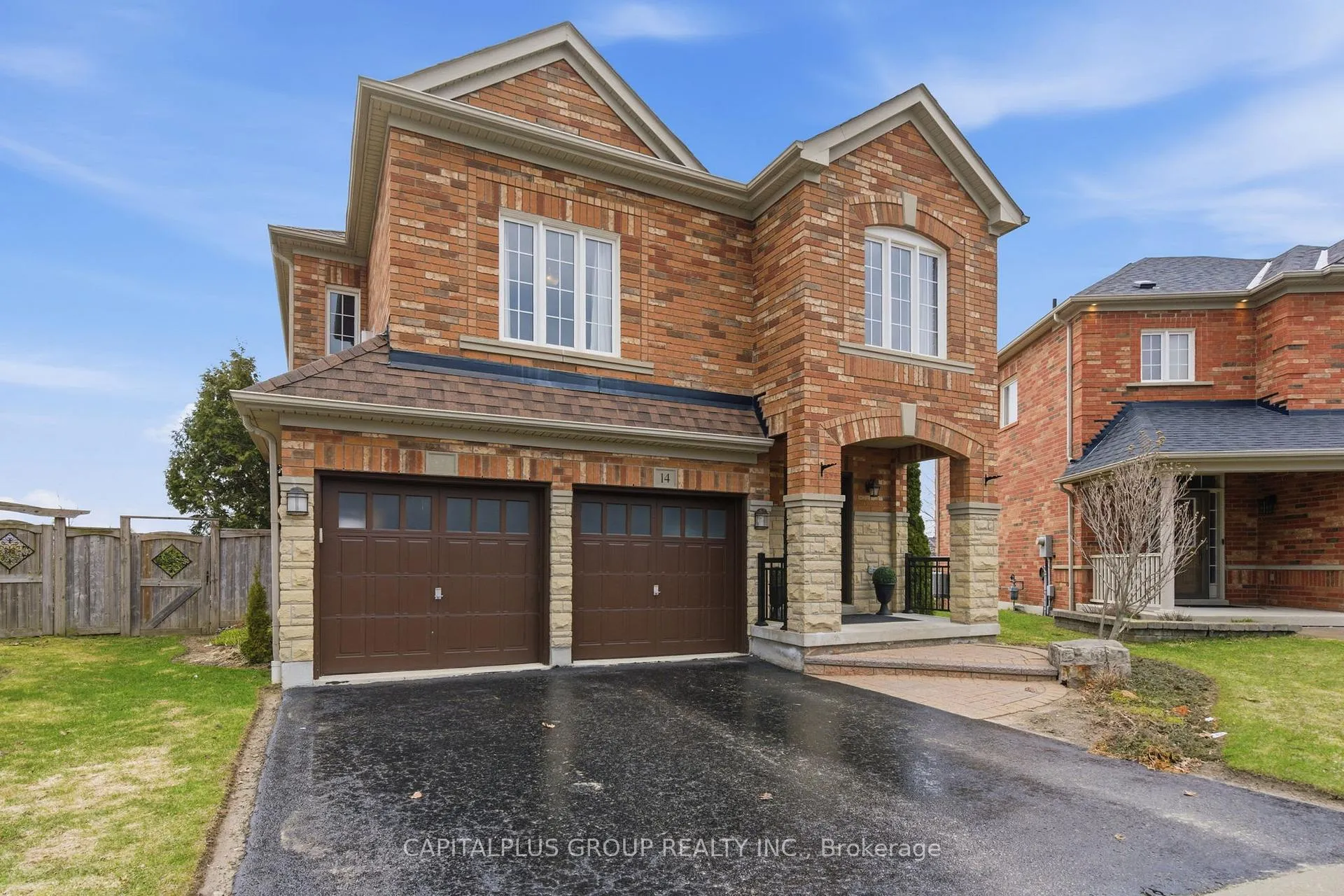 Photo 2 of 14 Hinsley Crescent, Ajax, Northeast Ajax — HOMEH