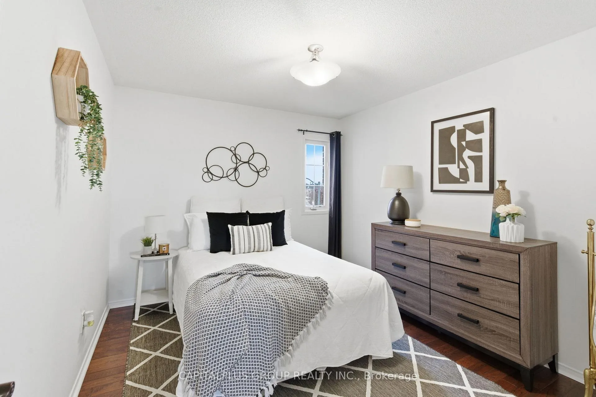 Photo 36 of 14 Hinsley Crescent, Ajax, Northeast Ajax — HOMEH