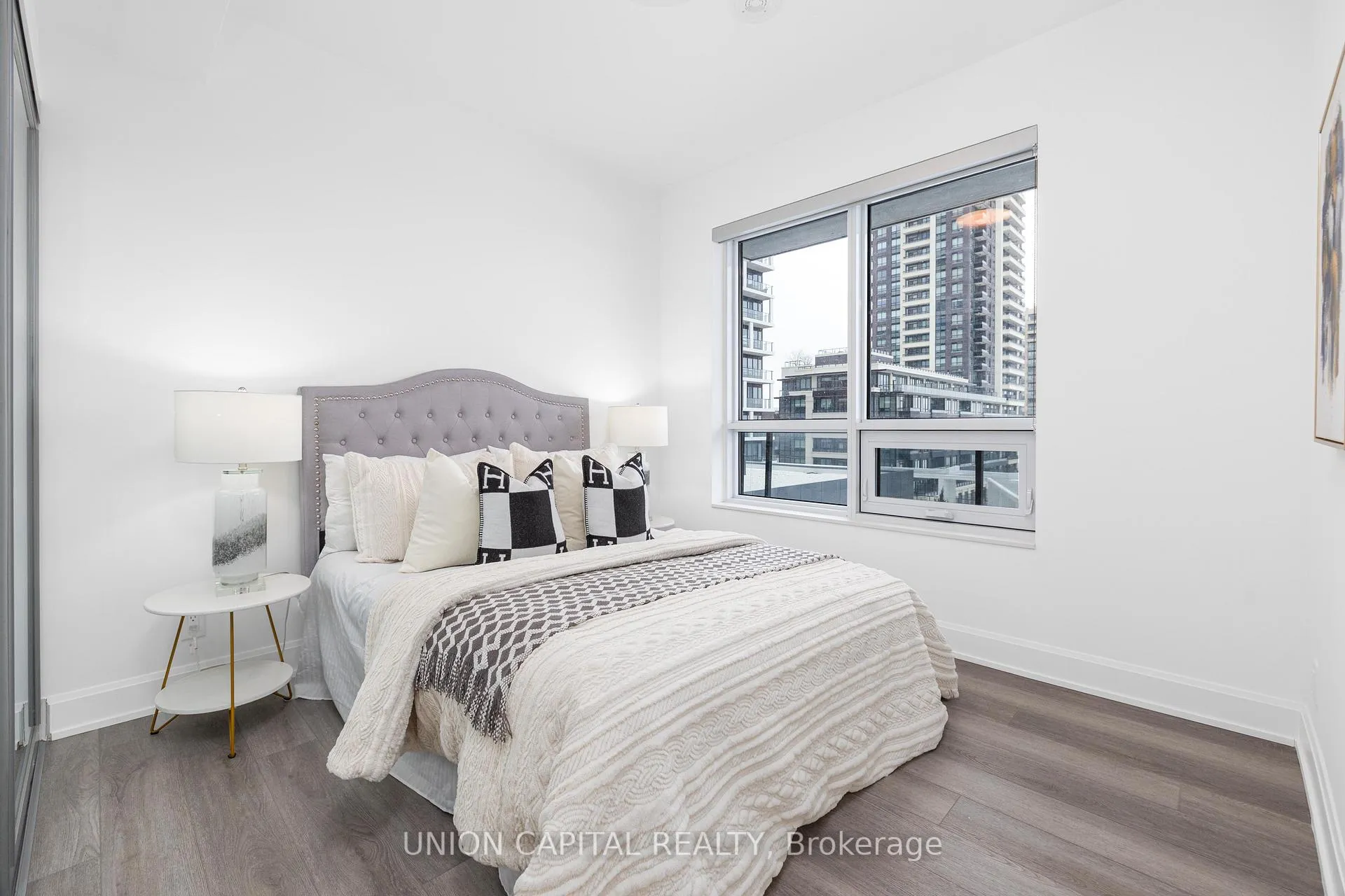 Photo 22 of Unit 901, 8 Water Walk Drive, Markham, Unionville — HOMEH