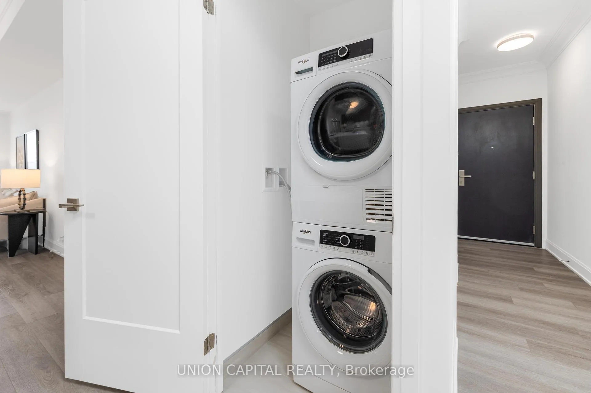 Photo 38 of Unit 901, 8 Water Walk Drive, Markham, Unionville — HOMEH