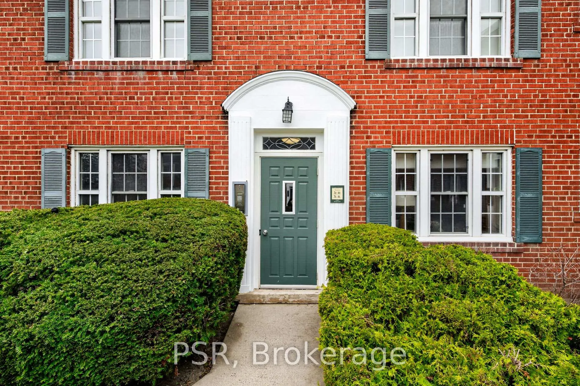 Photo 2 of Unit L03, 1365 Bayview Avenue, Toronto, Leaside — HOMEH