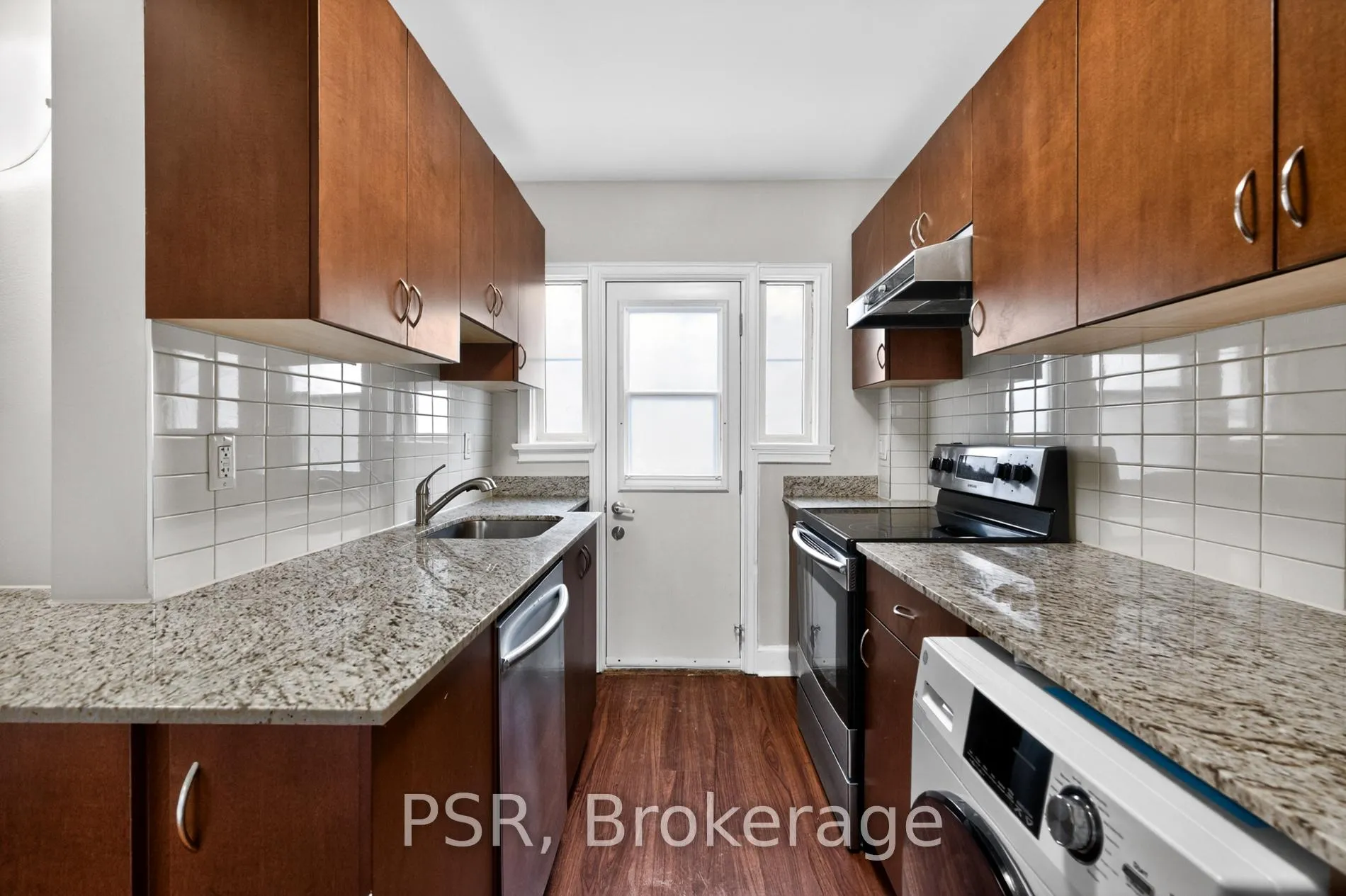 Photo 15 of Unit L03, 1365 Bayview Avenue, Toronto, Leaside — HOMEH