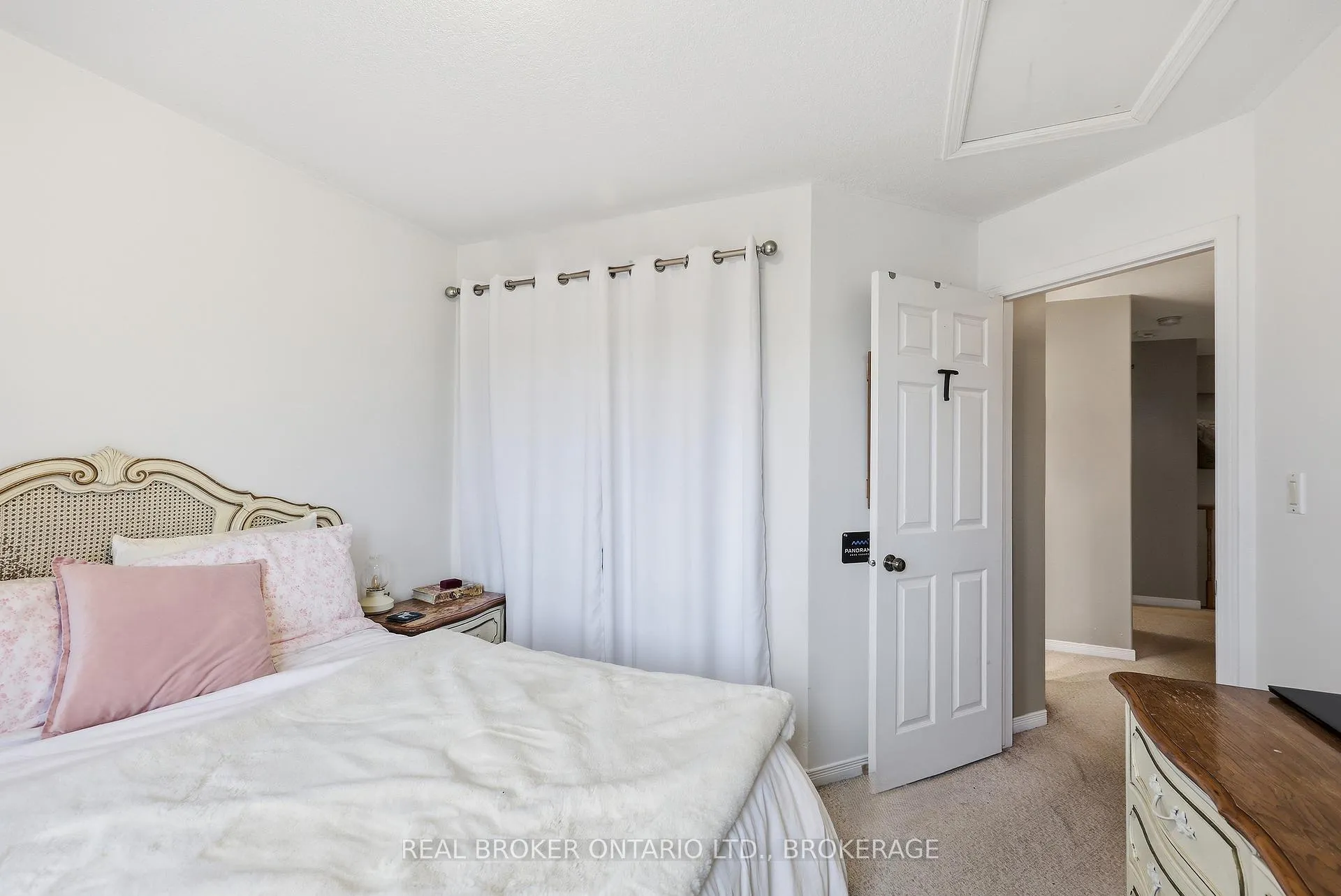 Photo 25 of 942 Bluffwood Avenue, Kingston, Kingston East (Incl Barret Crt) — HOMEH