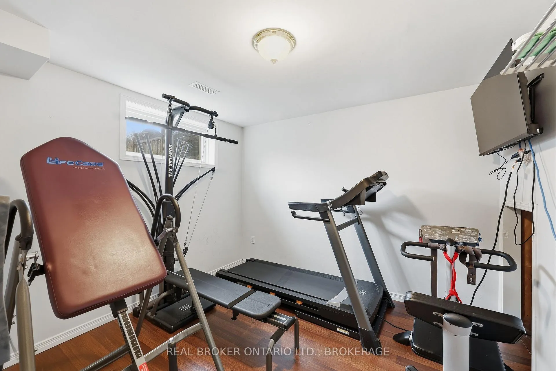 Photo 33 of 942 Bluffwood Avenue, Kingston, Kingston East (Incl Barret Crt) — HOMEH