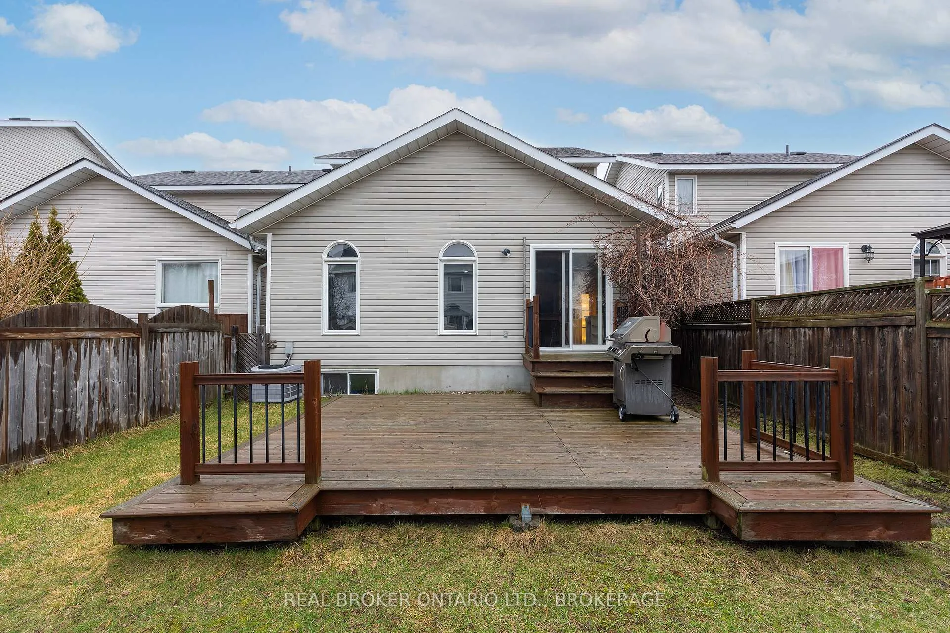 Photo 36 of 942 Bluffwood Avenue, Kingston, Kingston East (Incl Barret Crt) — HOMEH