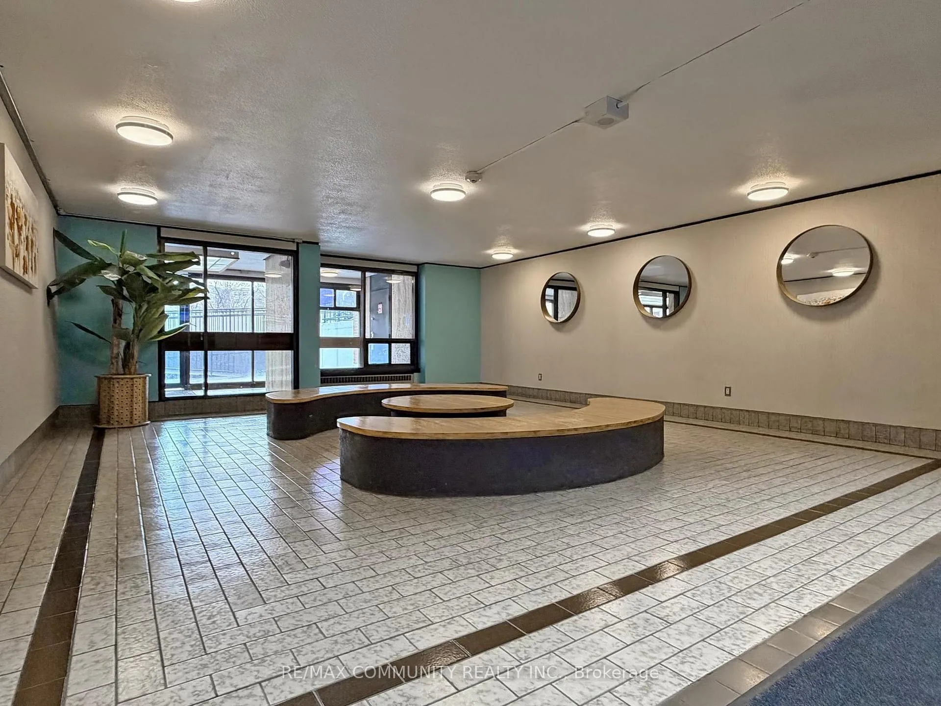 Photo 7 of Unit 3706, 3 Massey Square, Toronto, Crescent Town — HOMEH