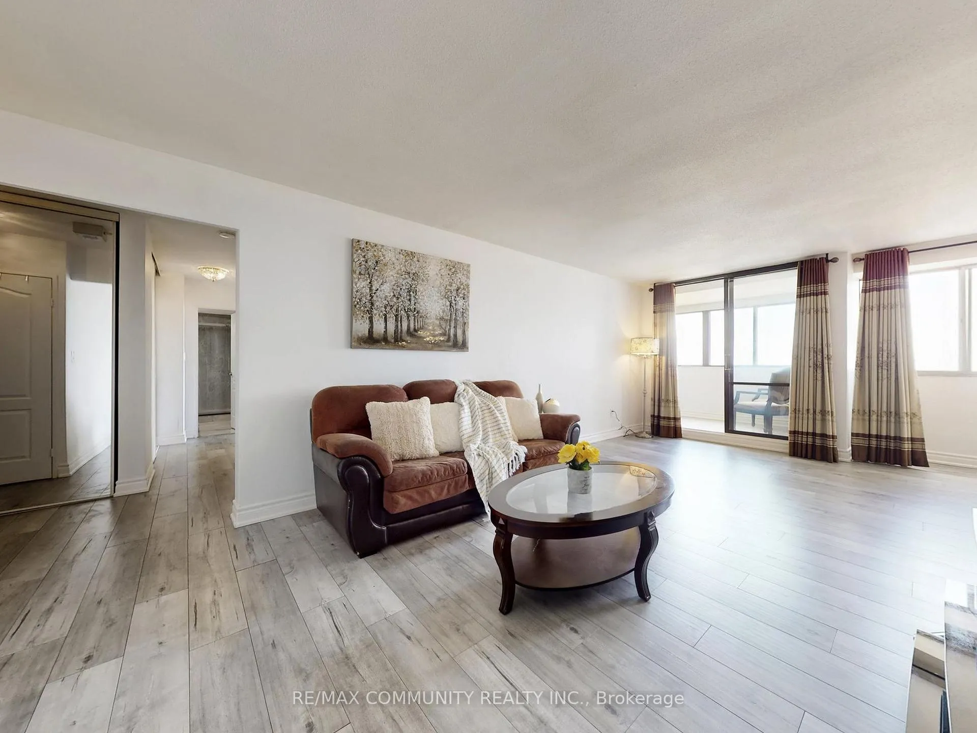 Photo 11 of Unit 3706, 3 Massey Square, Toronto, Crescent Town — HOMEH