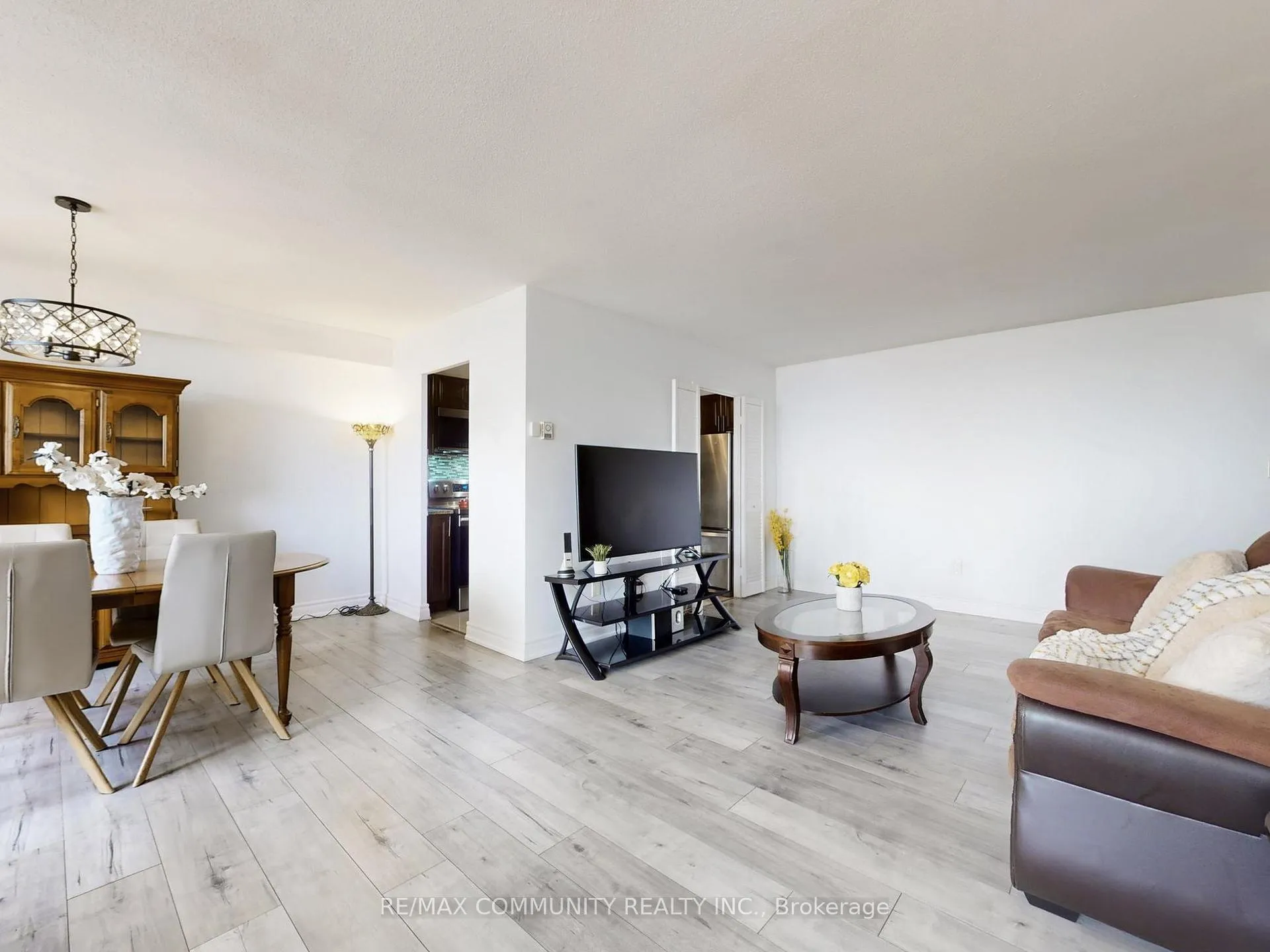 Photo 15 of Unit 3706, 3 Massey Square, Toronto, Crescent Town — HOMEH