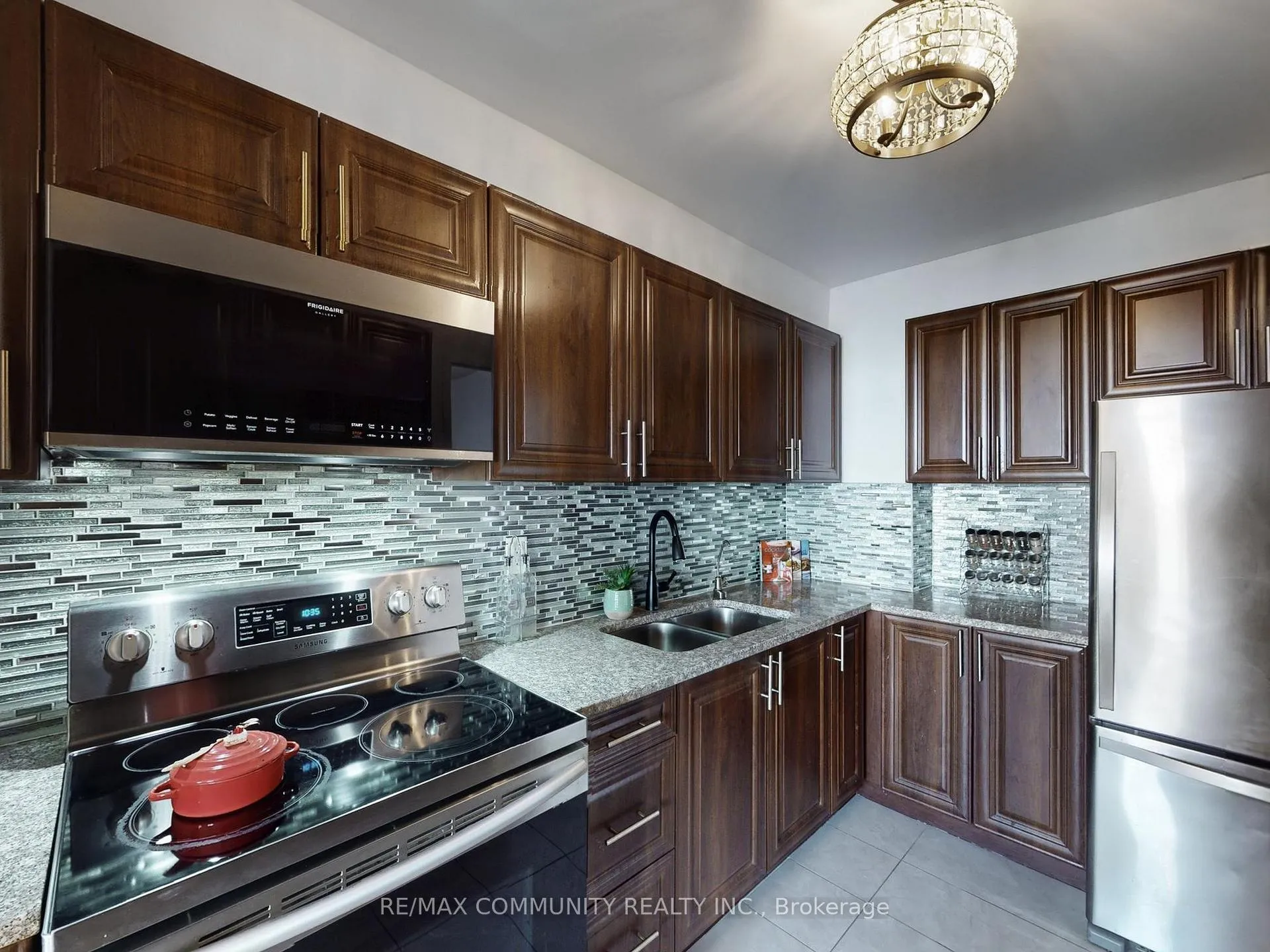 Photo 22 of Unit 3706, 3 Massey Square, Toronto, Crescent Town — HOMEH