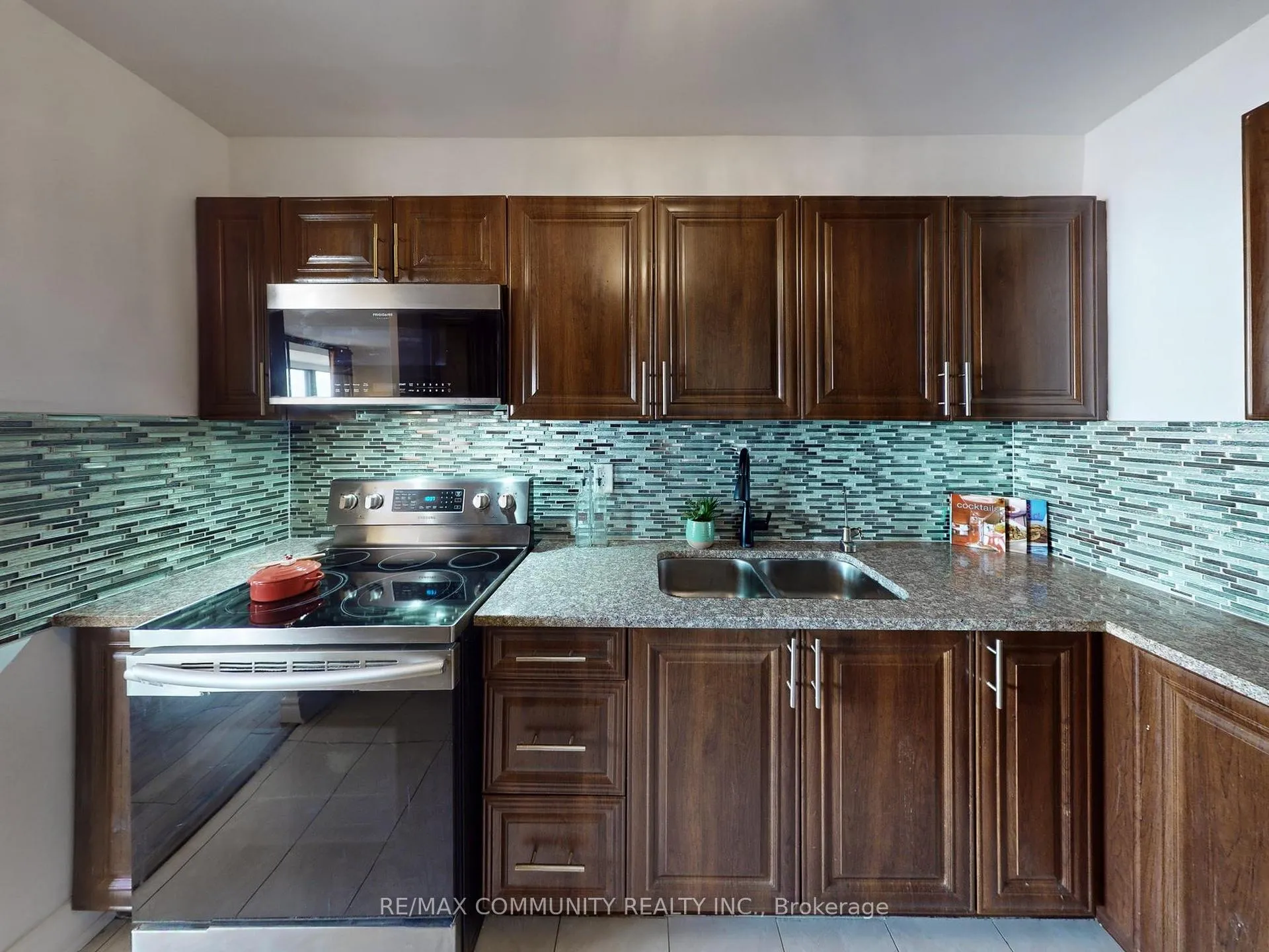 Photo 23 of Unit 3706, 3 Massey Square, Toronto, Crescent Town — HOMEH