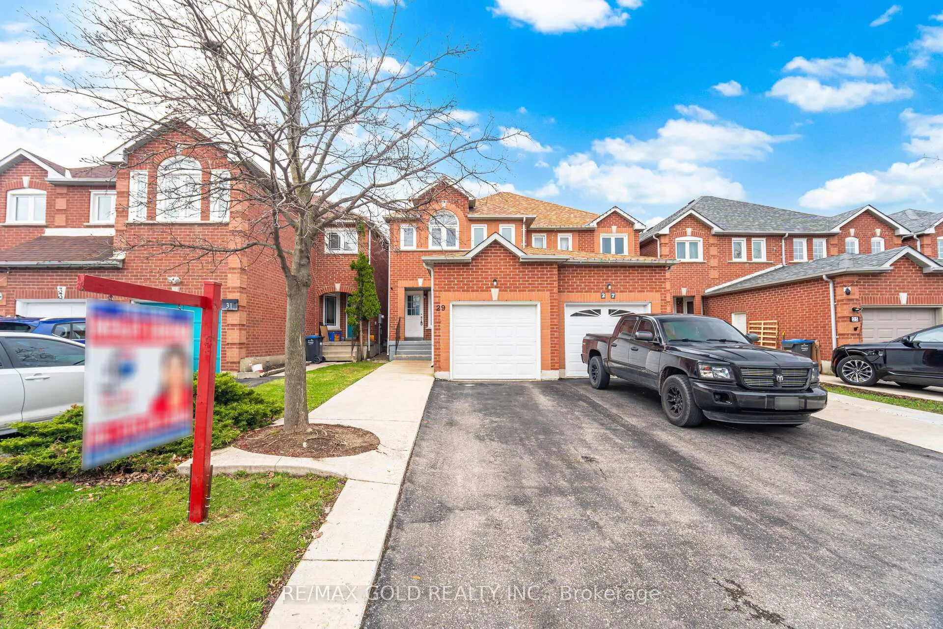 Photo 1 of 29 Piane Avenue, Brampton, Fletcher's West — HOMEH