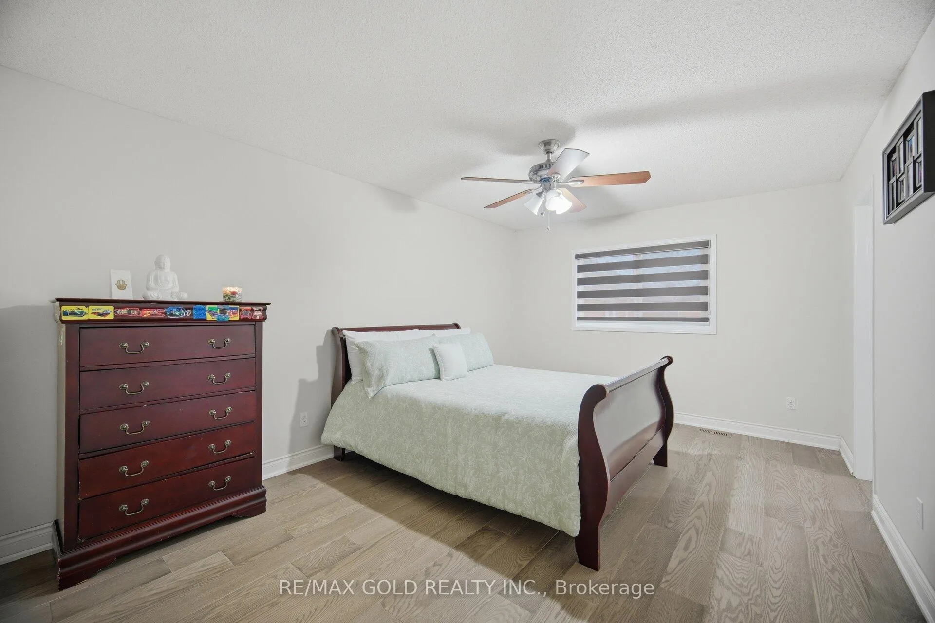 Photo 7 of 29 Piane Avenue, Brampton, Fletcher's West — HOMEH