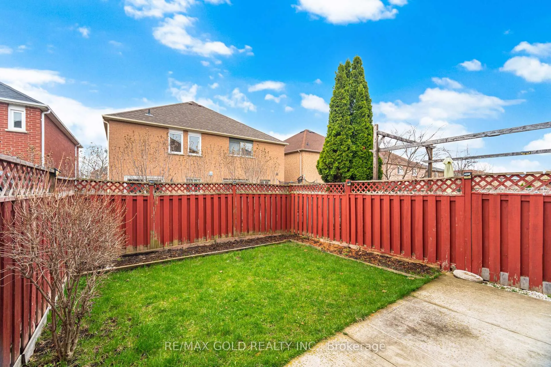 Photo 17 of 29 Piane Avenue, Brampton, Fletcher's West — HOMEH