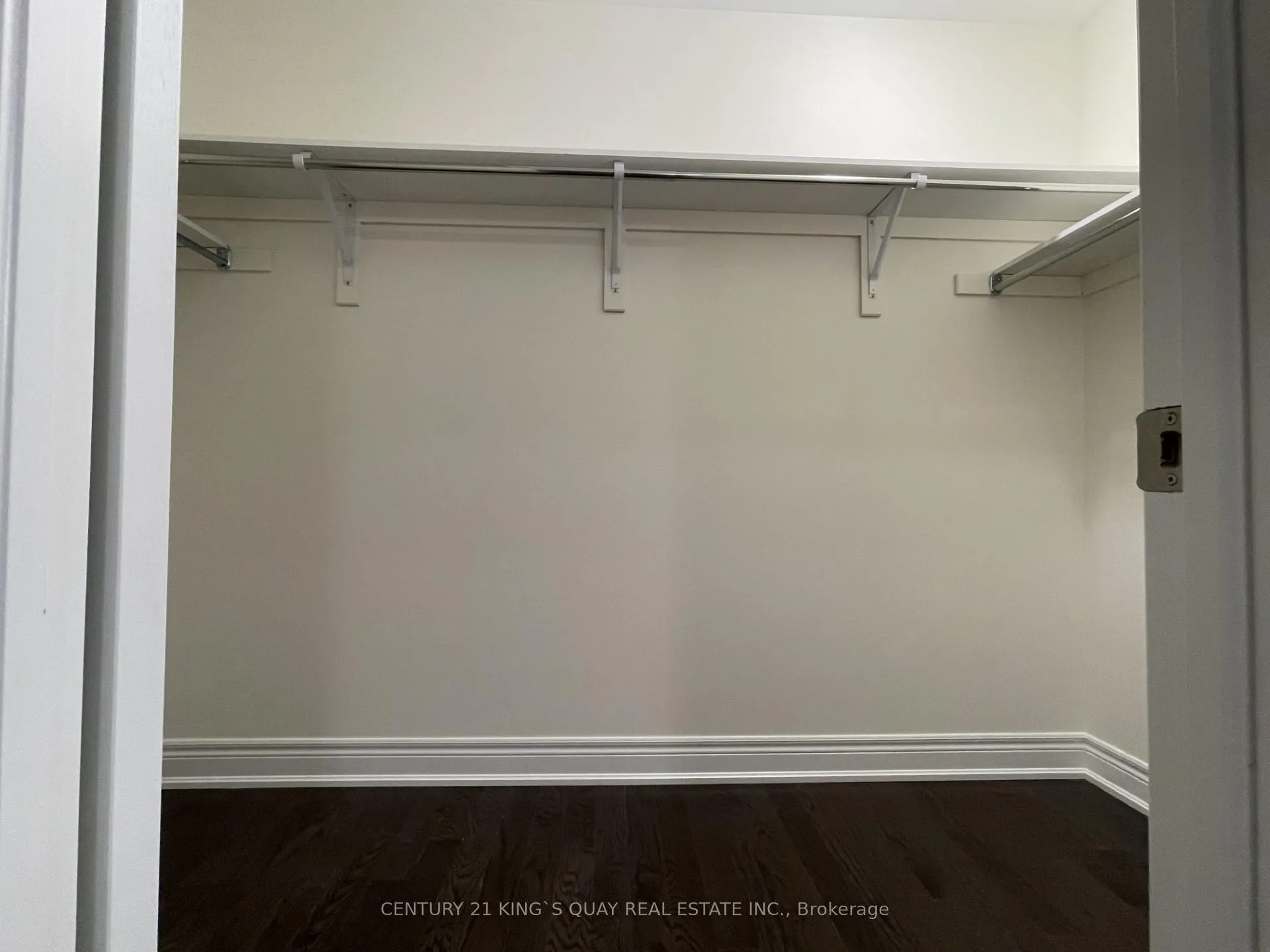 Photo 15 of 27 Thomas Hope Lane, Markham, Cedarwood — HOMEH
