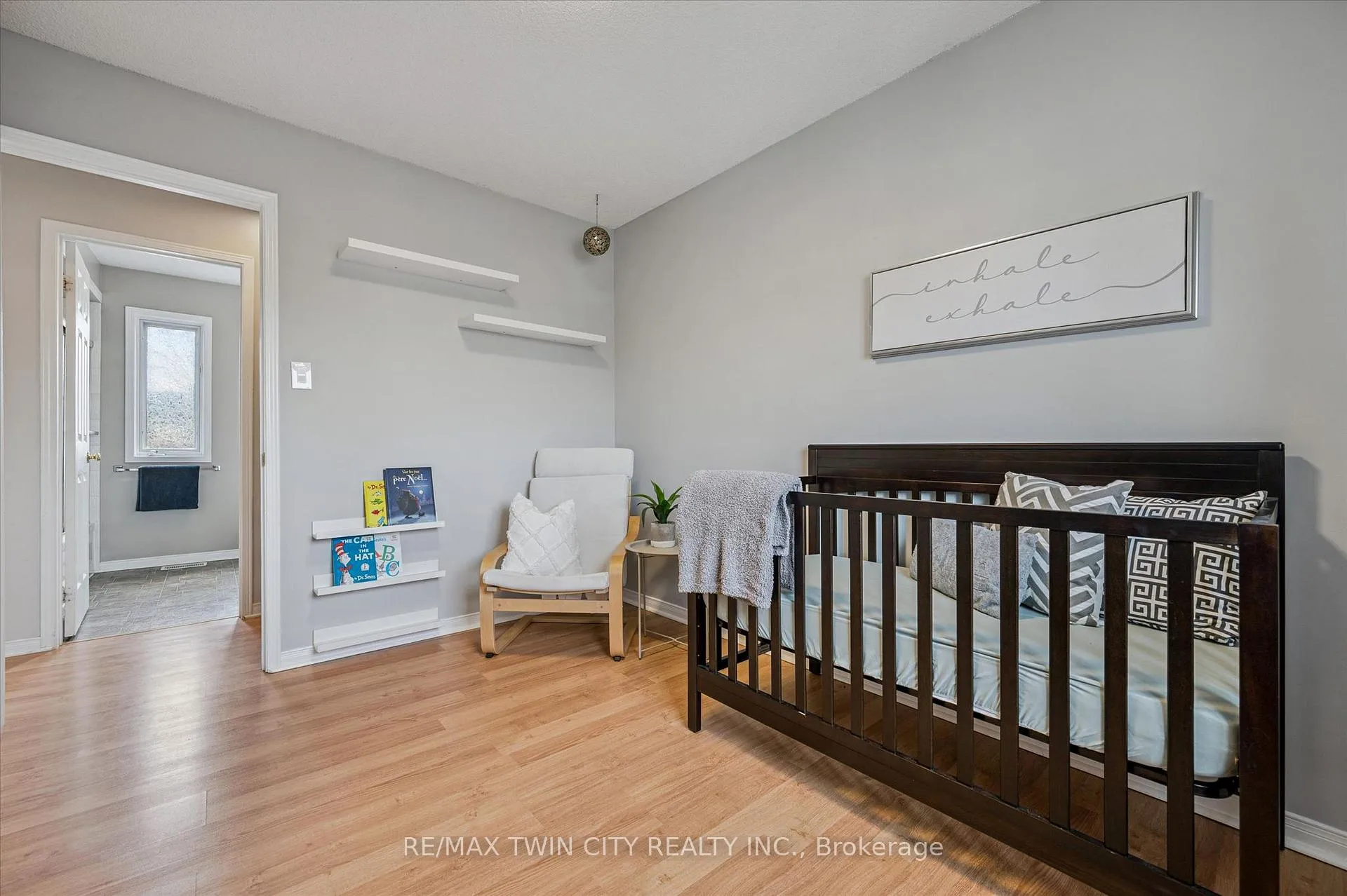 Photo 25 of 238 Langlaw Drive, Cambridge — HOMEH