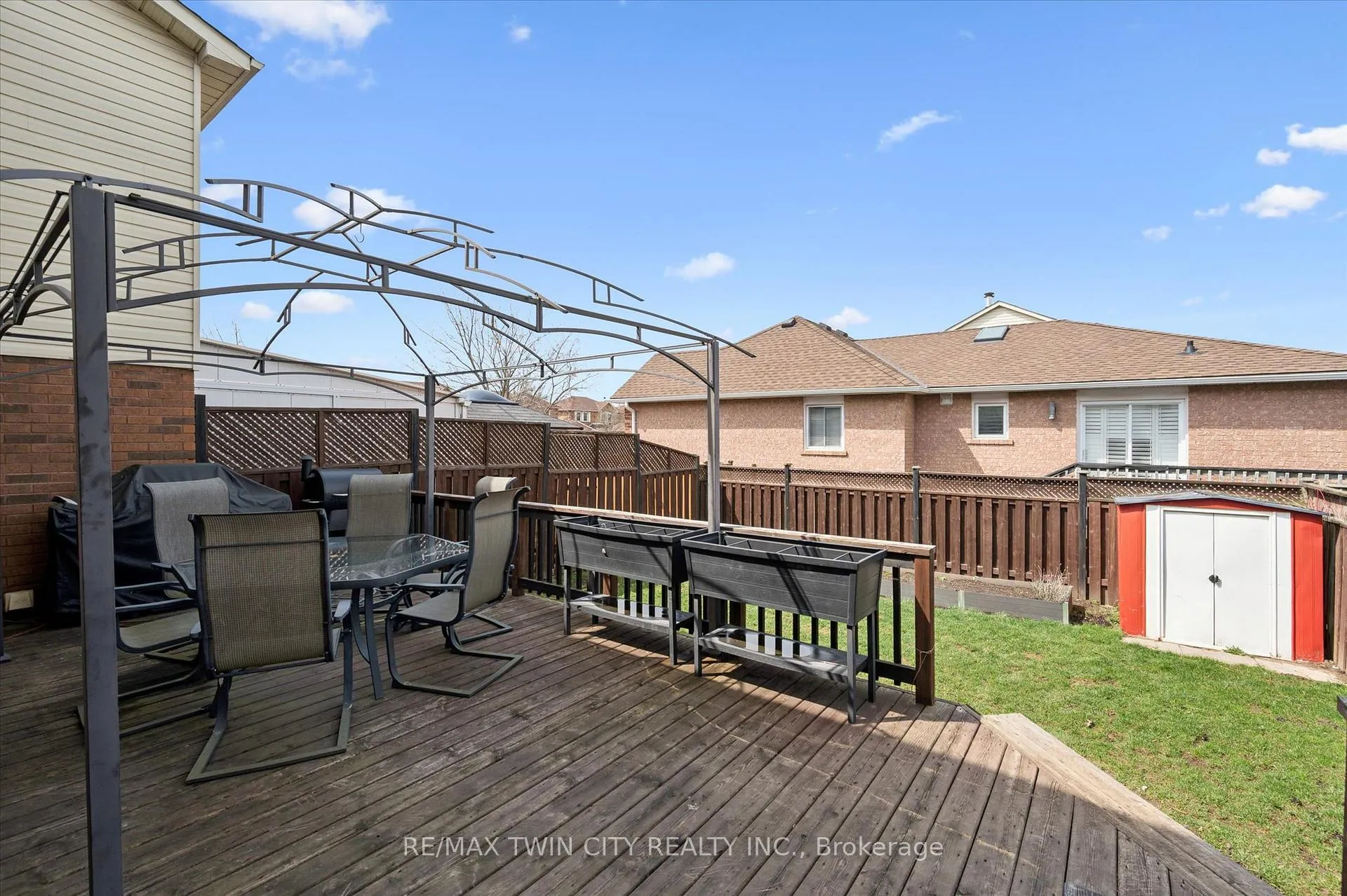 Photo 36 of 238 Langlaw Drive, Cambridge — HOMEH
