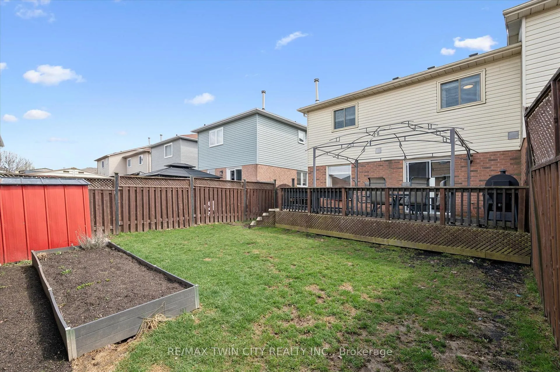 Photo 38 of 238 Langlaw Drive, Cambridge — HOMEH