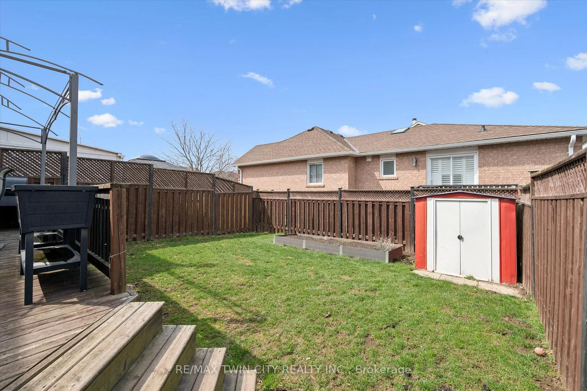 Photo 39 of 238 Langlaw Drive, Cambridge — HOMEH