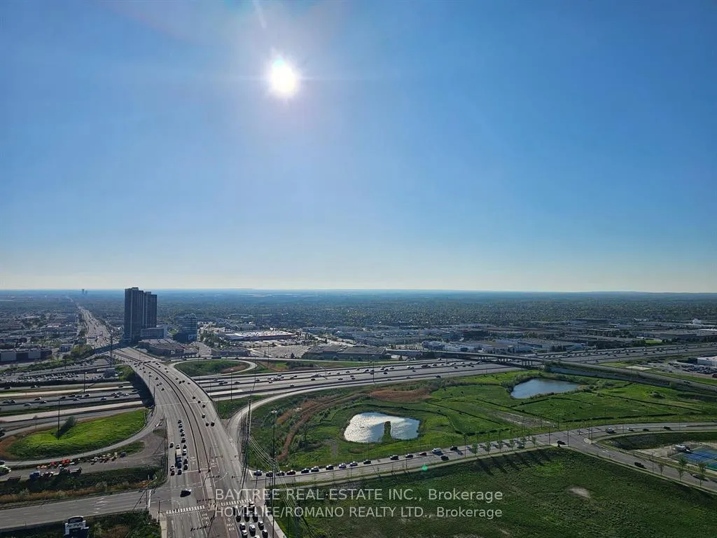 Photo 11 of Unit 3707, 225 Commerce Street, Vaughan, Vaughan Corporate Centre — HOMEH