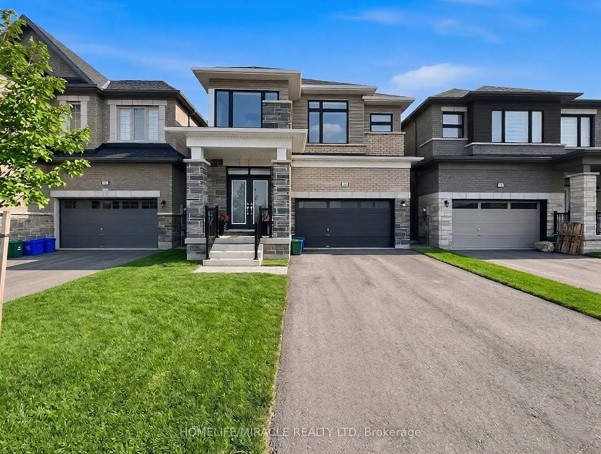 Photo 1 of 12 Orr Avenue, Vaughan, East Woodbridge — HOMEH