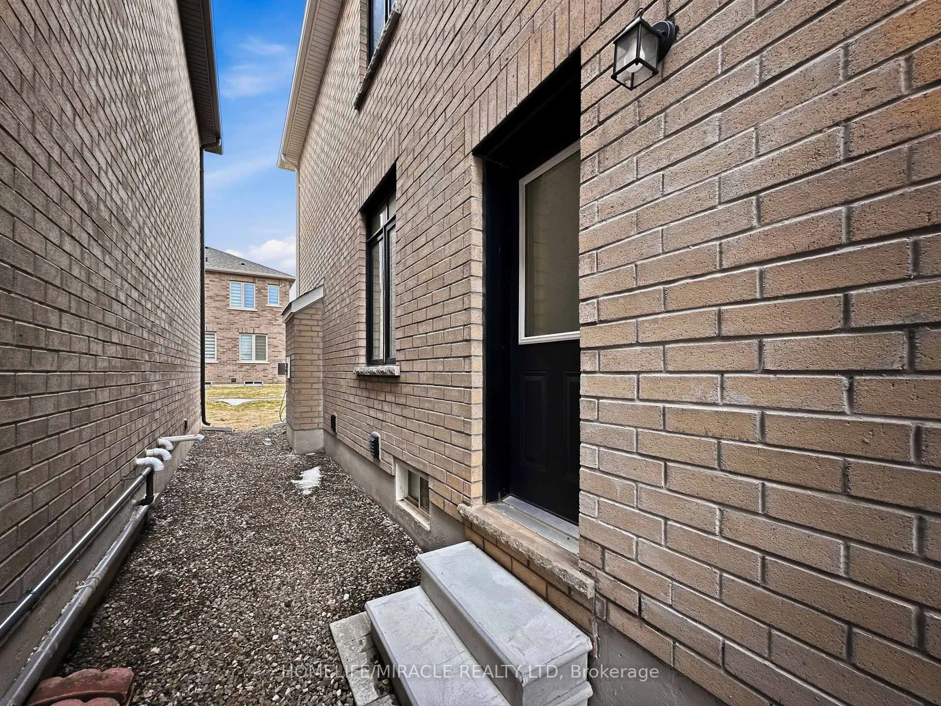 Photo 29 of 12 Orr Avenue, Vaughan, East Woodbridge — HOMEH