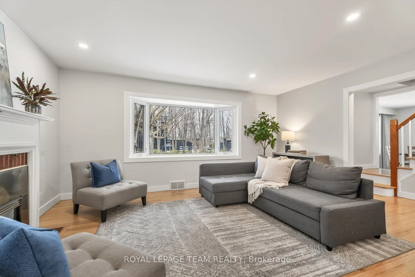 Photo 4 of 63 Birch Avenue, Ottawa, Manor Park — HOMEH