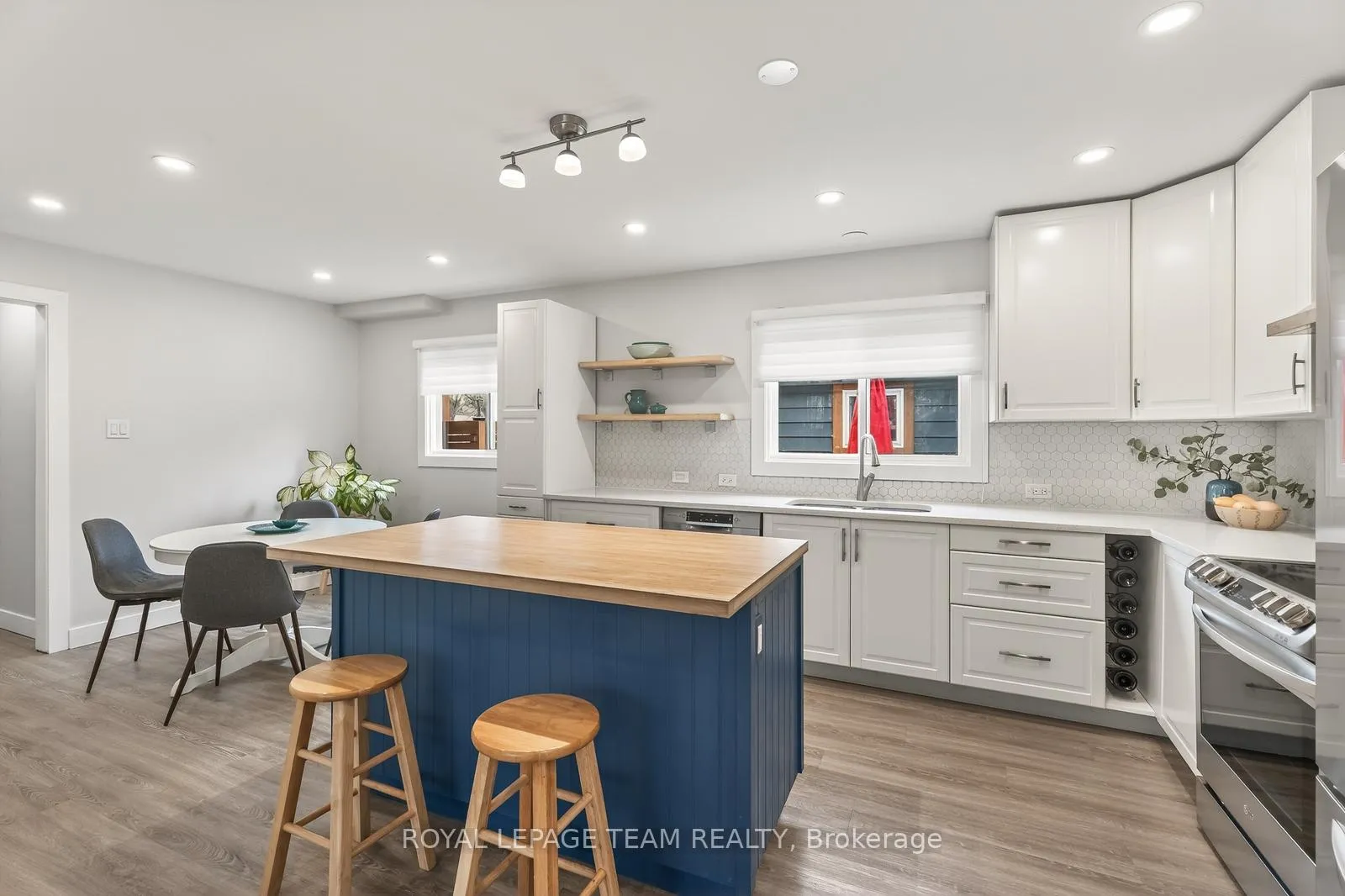 Photo 13 of 63 Birch Avenue, Ottawa, Manor Park — HOMEH