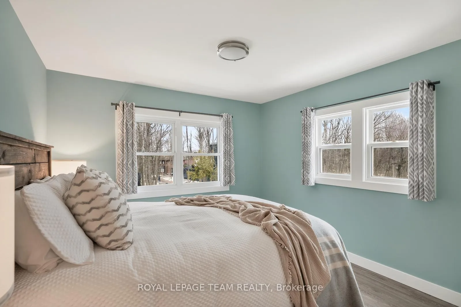 Photo 16 of 63 Birch Avenue, Ottawa, Manor Park — HOMEH