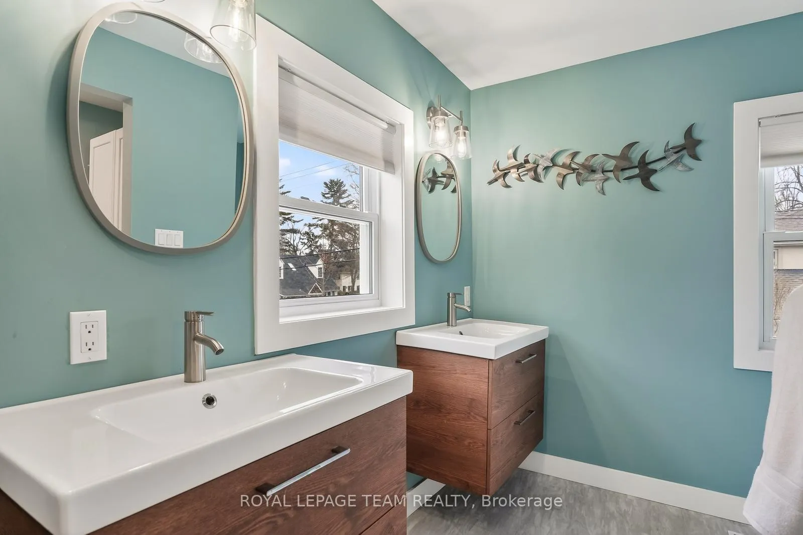 Photo 21 of 63 Birch Avenue, Ottawa, Manor Park — HOMEH