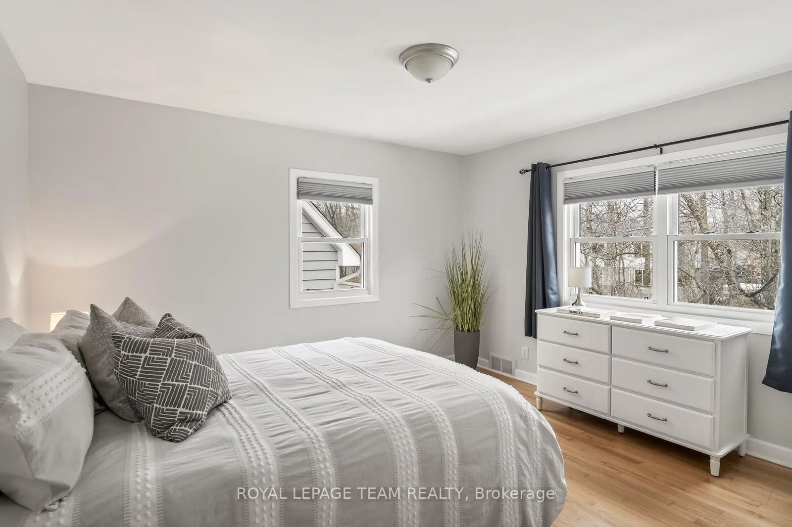 Photo 23 of 63 Birch Avenue, Ottawa, Manor Park — HOMEH