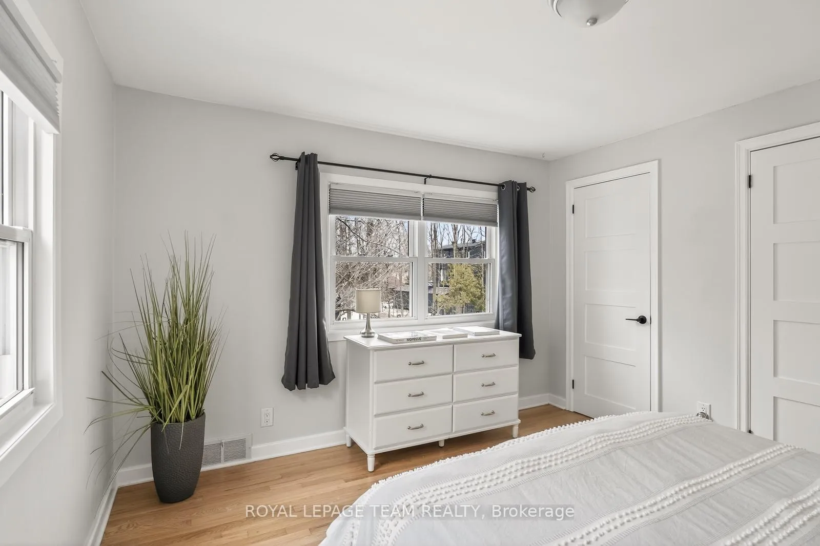Photo 24 of 63 Birch Avenue, Ottawa, Manor Park — HOMEH