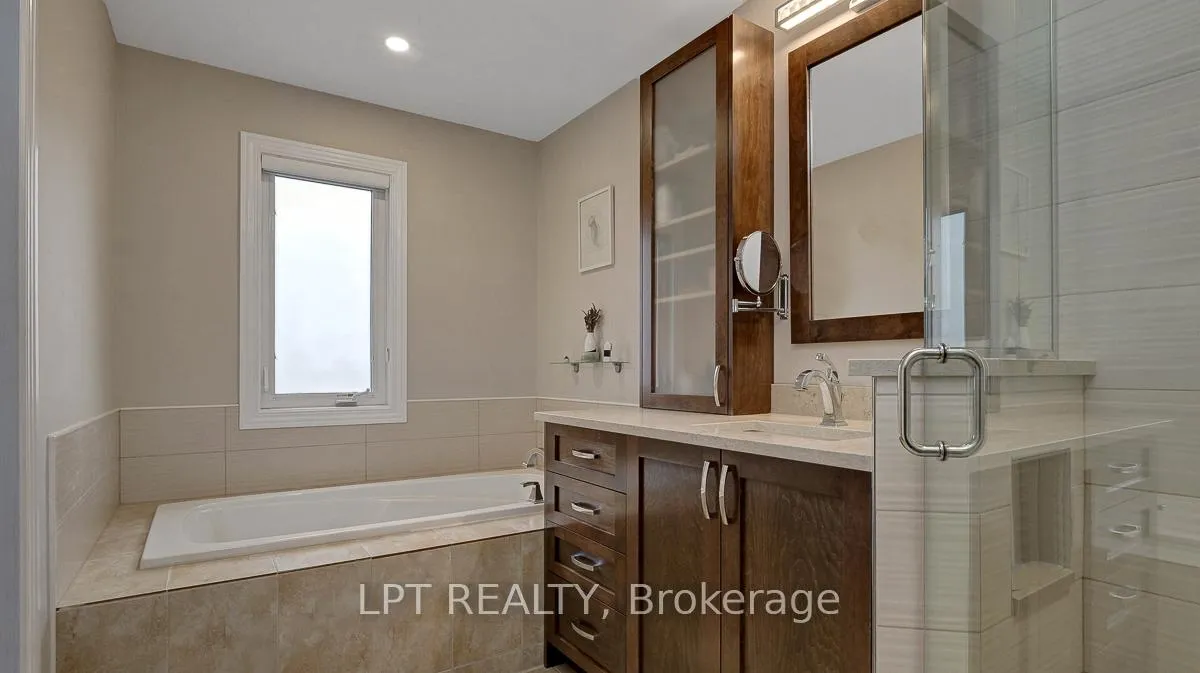 Photo 36 of 176 Lanark Avenue, Ottawa, Westboro North — HOMEH
