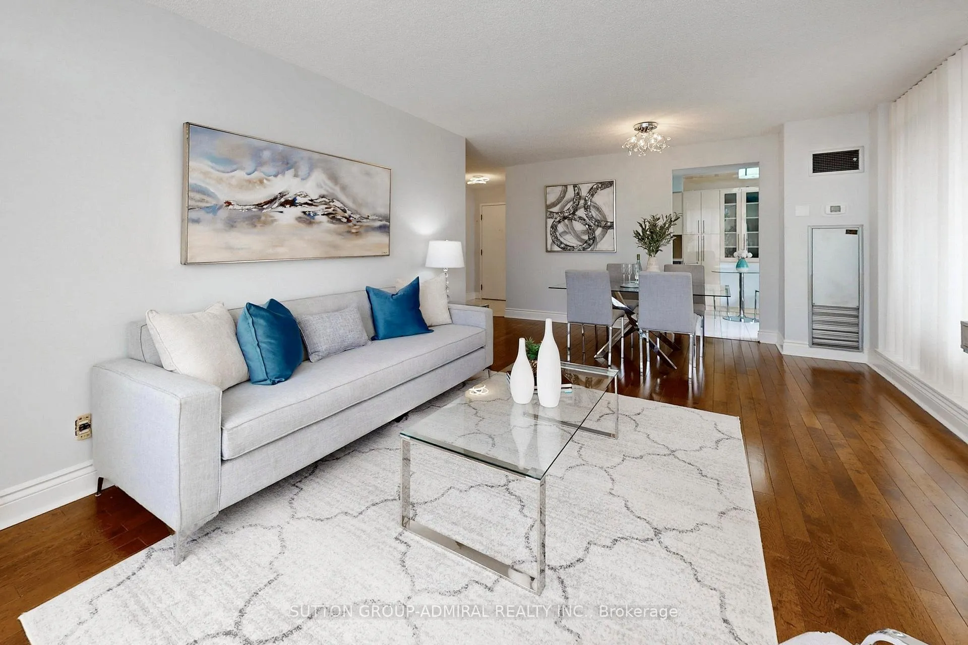 Photo 3 of Unit Ph208, 81 Townsgate Drive, Vaughan, Crestwood-Springfarm-Yorkhill — HOMEH