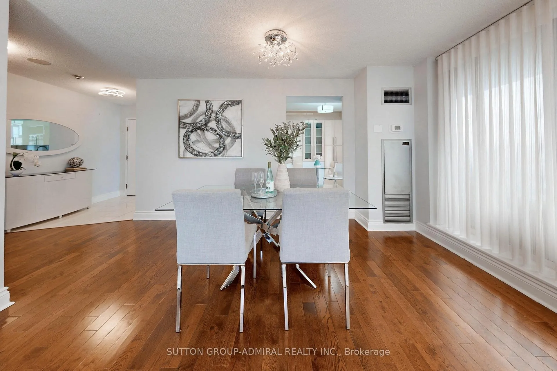 Photo 5 of Unit Ph208, 81 Townsgate Drive, Vaughan, Crestwood-Springfarm-Yorkhill — HOMEH