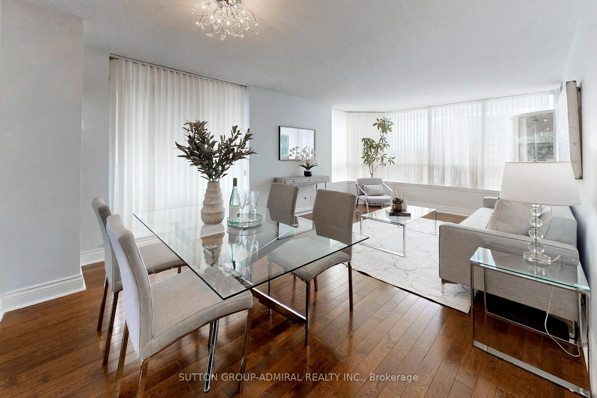 Photo 6 of Unit Ph208, 81 Townsgate Drive, Vaughan, Crestwood-Springfarm-Yorkhill — HOMEH