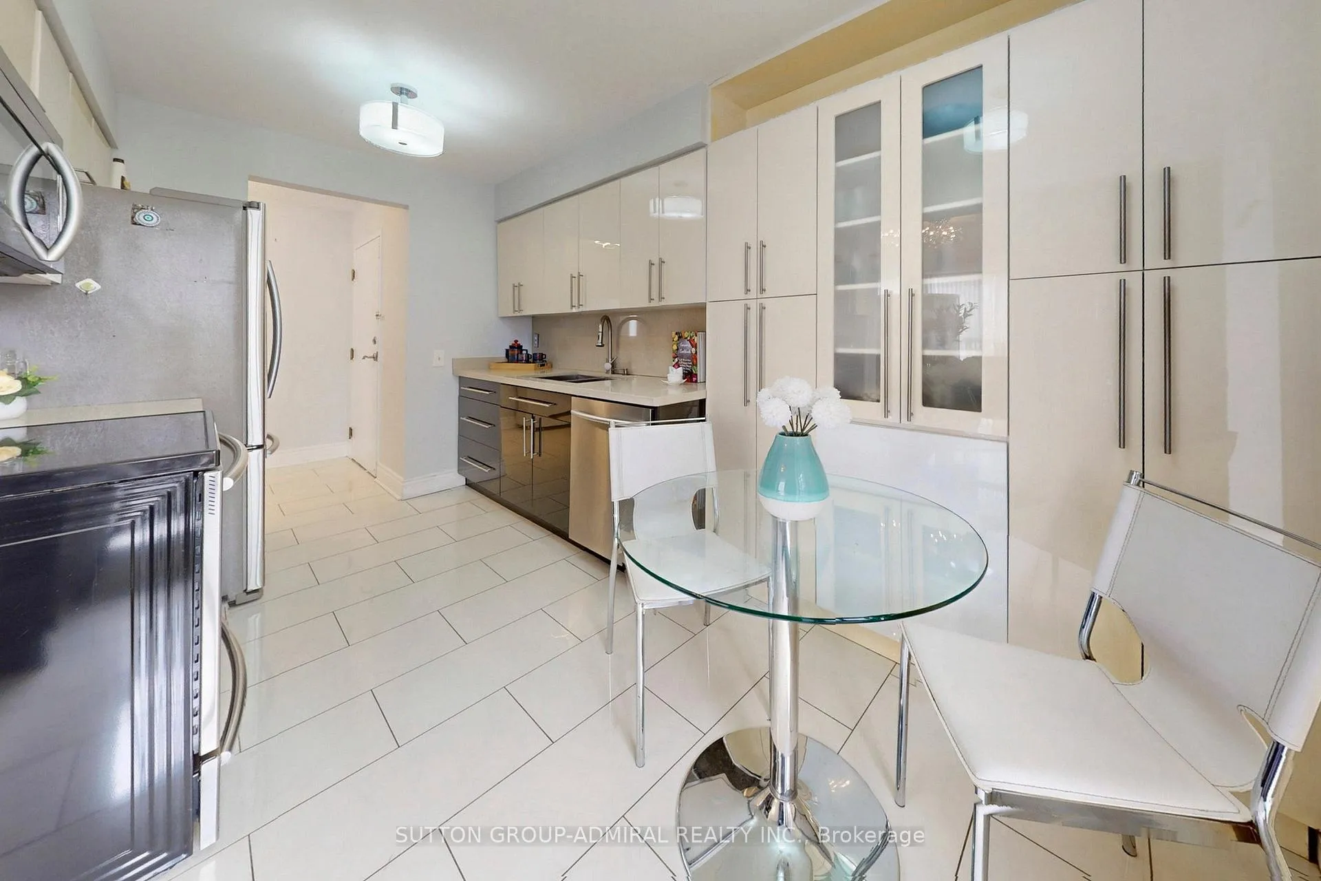 Photo 25 of Unit Ph208, 81 Townsgate Drive, Vaughan, Crestwood-Springfarm-Yorkhill — HOMEH
