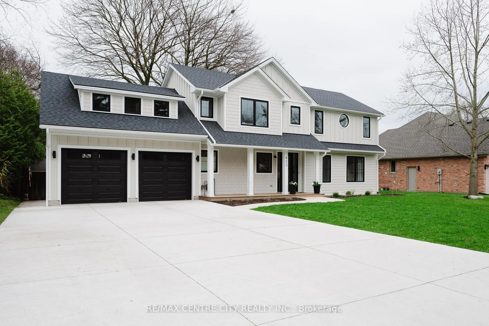 Front of 423 West Mile Road