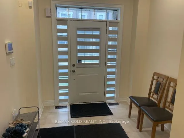 Front of Unit Main Floor 1 Bed 1 Bath, 48 Andress Way