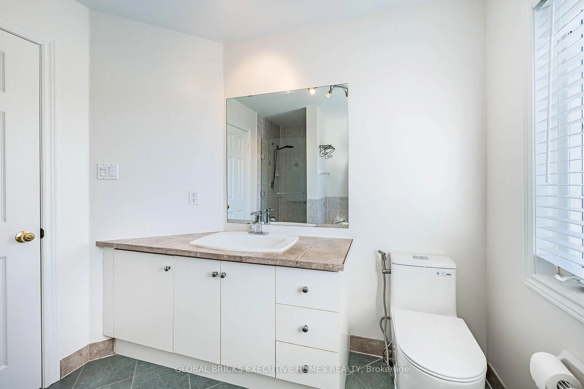Photo 37 of 40 Hubert corless Drive S, Caledon, Bolton East — HOMEH