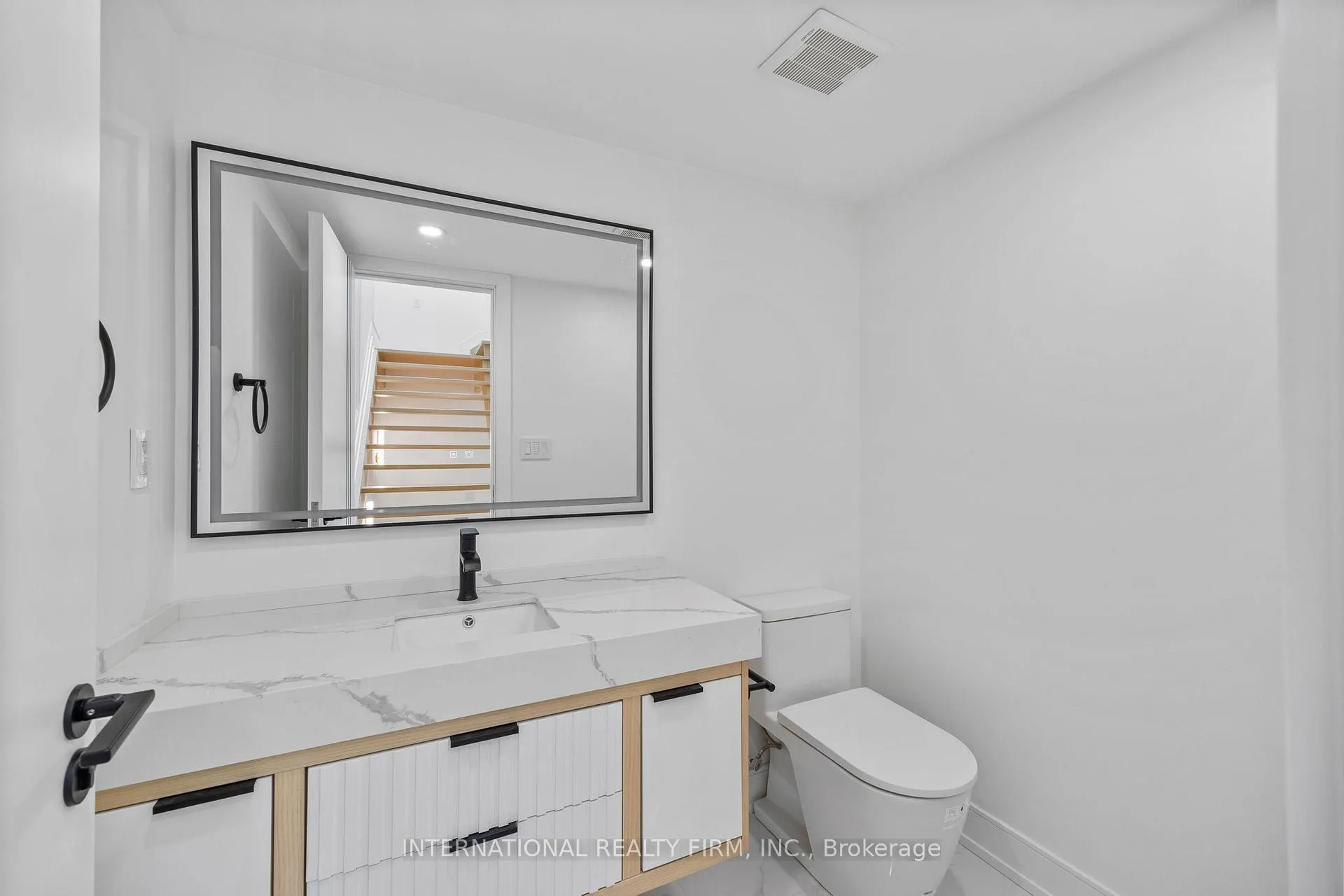 Photo 19 of 19 Ivy Avenue, Toronto, South Riverdale — HOMEH