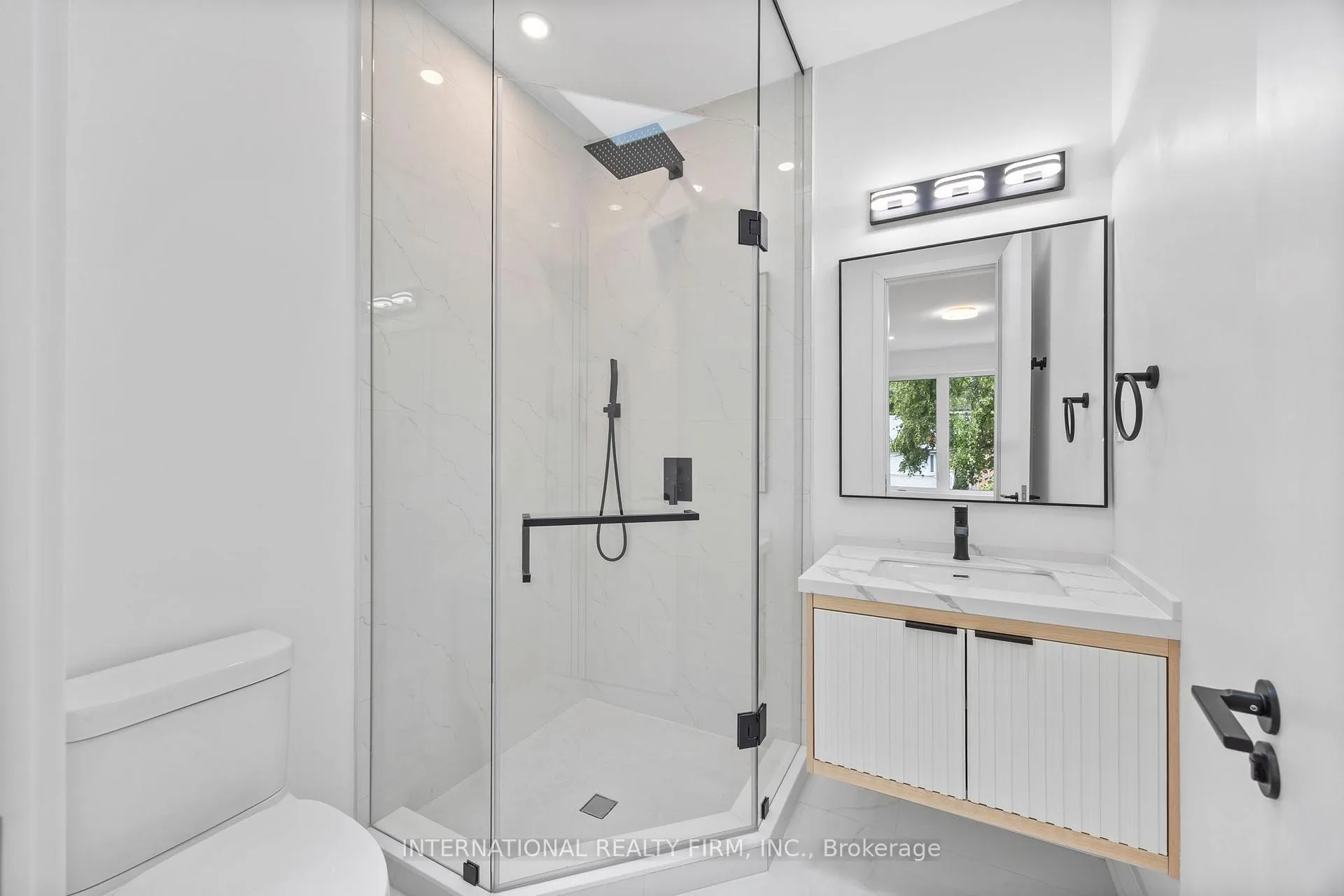 Photo 32 of 19 Ivy Avenue, Toronto, South Riverdale — HOMEH